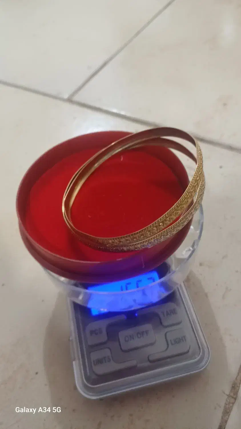 النگوی طلا|جواهرات|تفرش, |دیوار