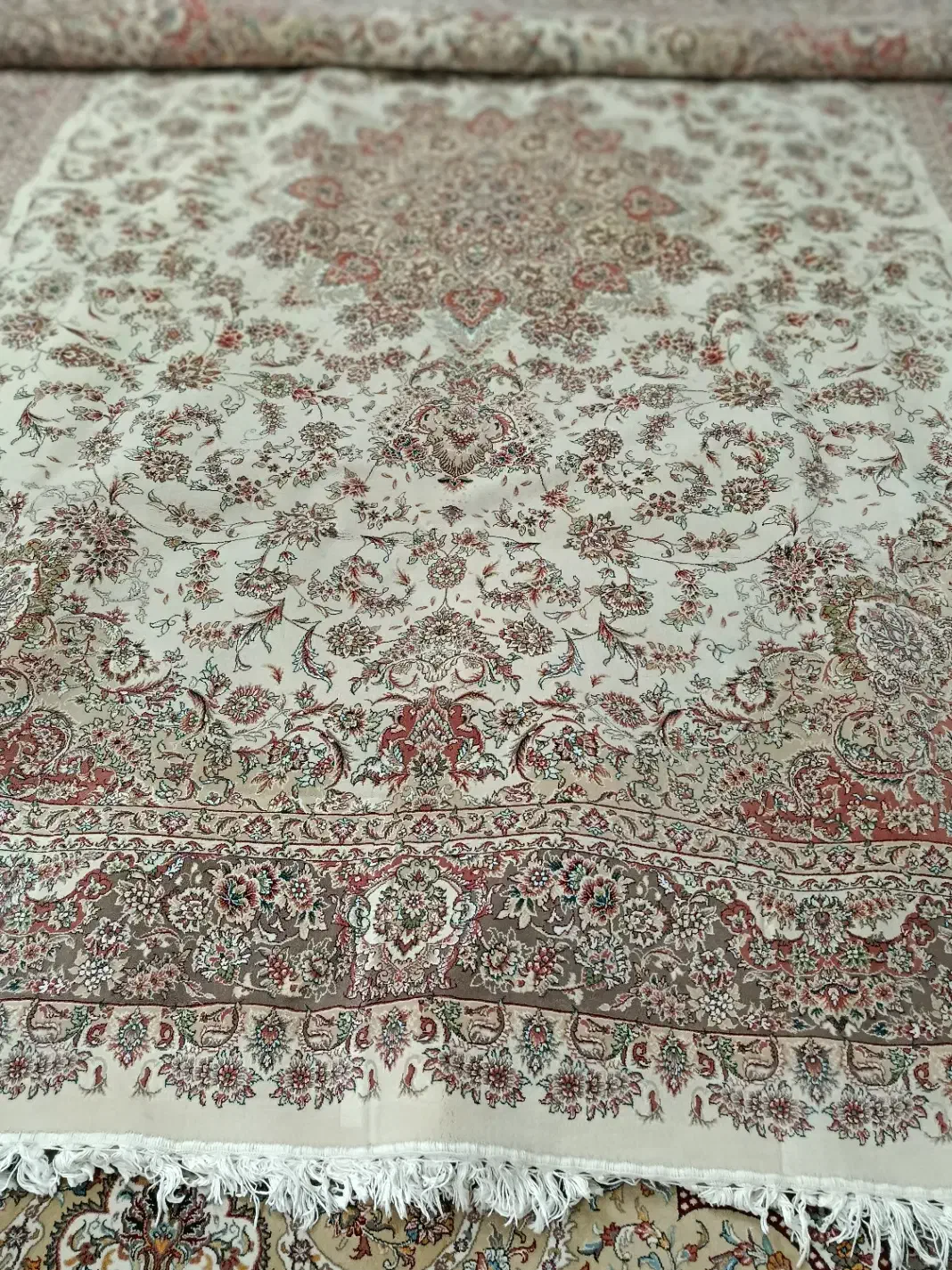 فرش 12متری|فرش|اسلام‌شهر, شهرک لاله|دیوار