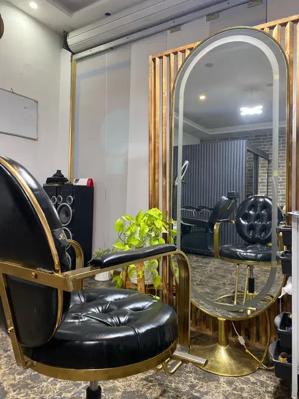 اجاره صندلی در سالن زیبایی(کراتین اپیلاسیون میکاپ|خدمات آرایشگری و زیبایی|سلمان‌شهر, |دیوار