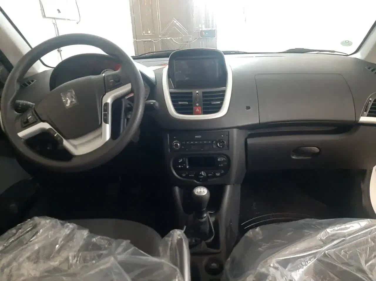 207 tu5p صفر سقف فلز 1404|خودرو سواری و وانت|اسلام‌شهر, زرافشان|دیوار