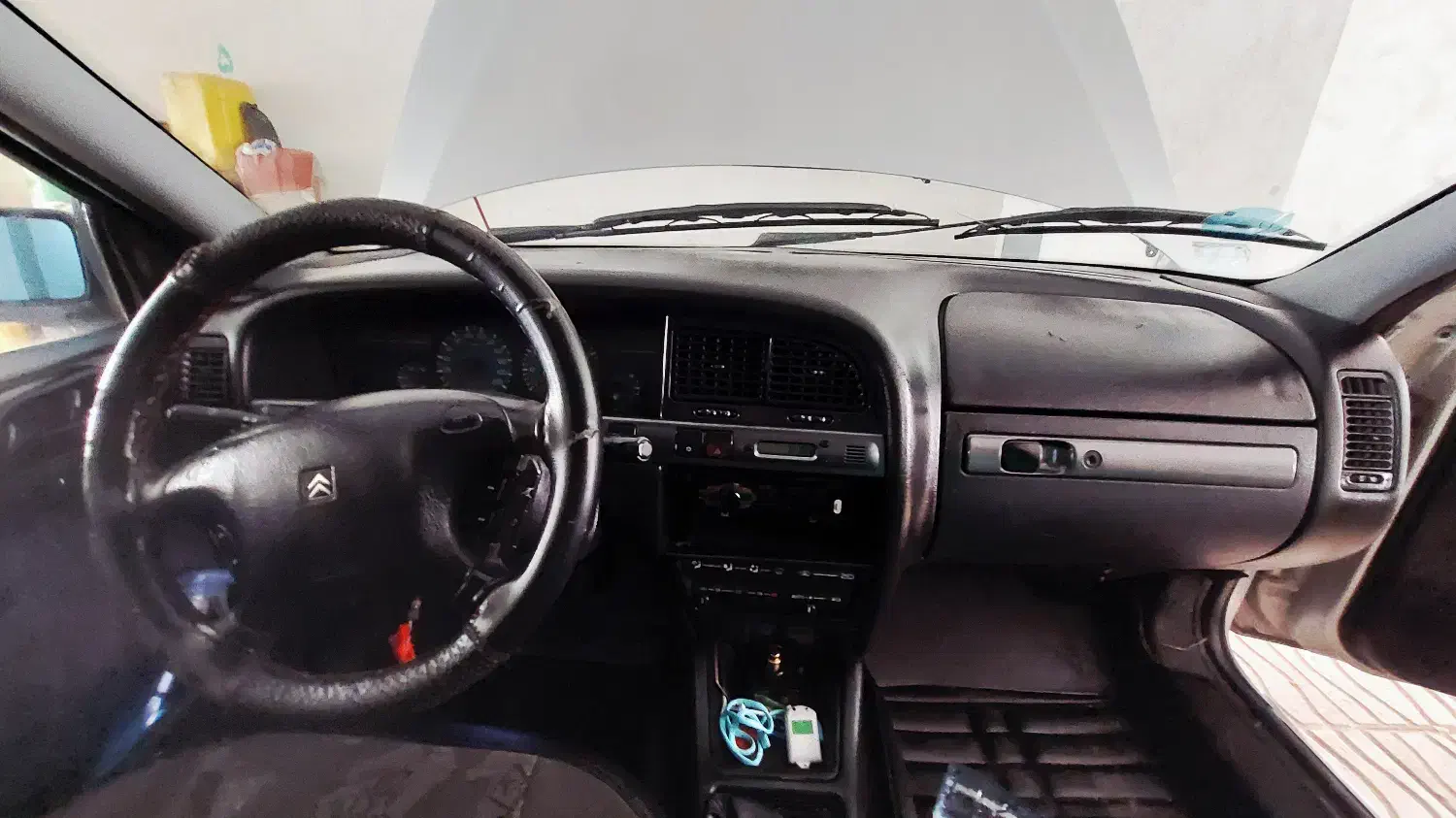 زانتیا۲۰۰۰مدل۸۳ بدون کم کردن اب و روغن|خودرو سواری و وانت|سیرجان, |دیوار