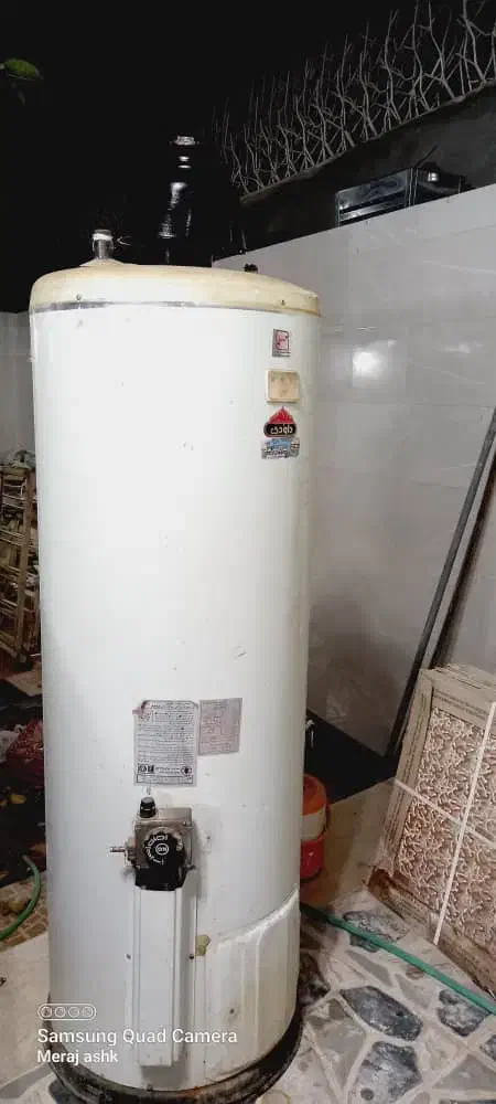آبگرمکن تانکی|آبگرمکن، پکیج، شوفاژ|باغ بهادران, |دیوار