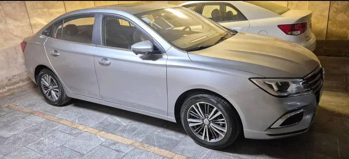 ماشین MG5  تمیز مدارک کامل|خودرو سواری و وانت|تهران, پردیسان|دیوار