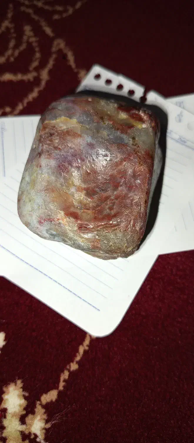 سنگ یاقوت|کلکسیون اشیاء عتیقه|آمل, |دیوار