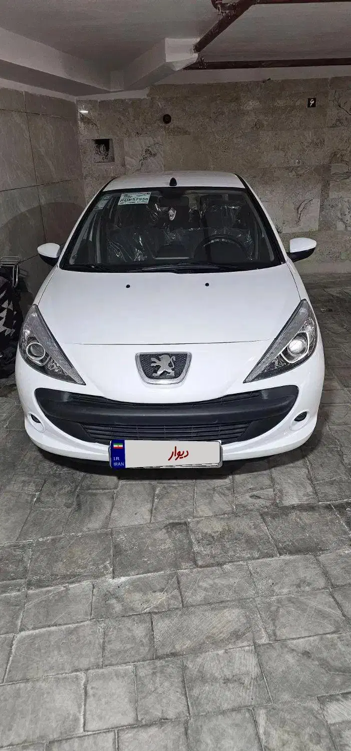 پژو 207 tu3 سفید 1403|خودرو سواری و وانت|قم, عمار یاسر|دیوار