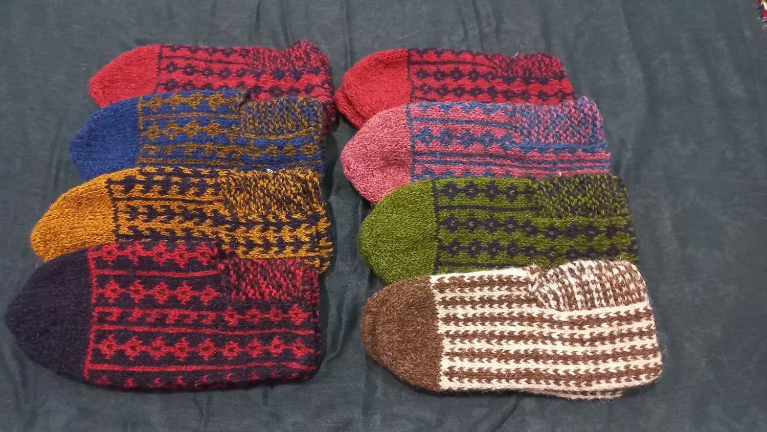 جوراب دستبافت / گیوه / جوراب / دستبافت|لباس|اردبیل, |دیوار