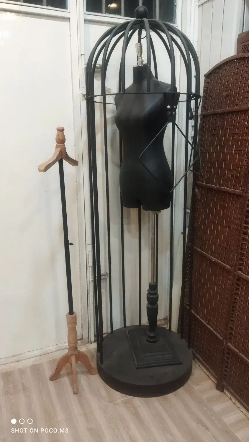 دکور مغازه|فروشگاه و مغازه|بندر انزلی, معلم|دیوار