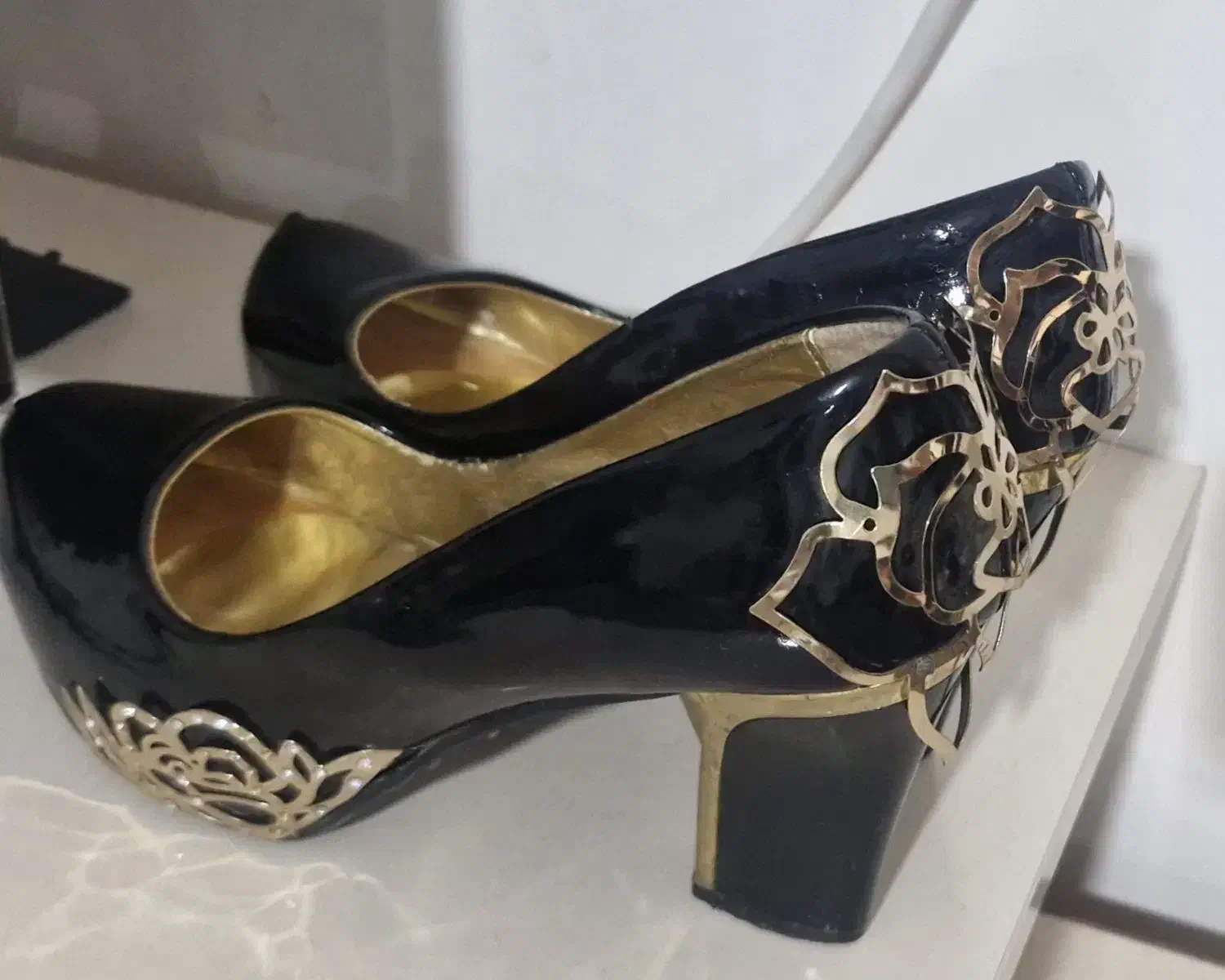 کفش مجلسی|کیف، کفش، کمربند|کوهدشت, |دیوار