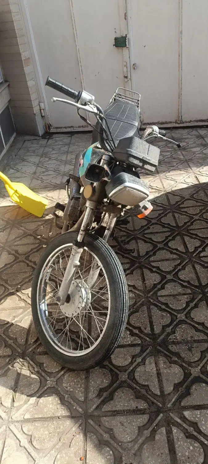 موتور هندا 125|موتورسیکلت|قزوین, |دیوار