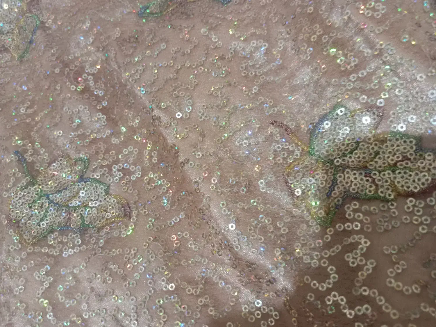 چند دست لباس بلوچی|لباس|زابل, |دیوار