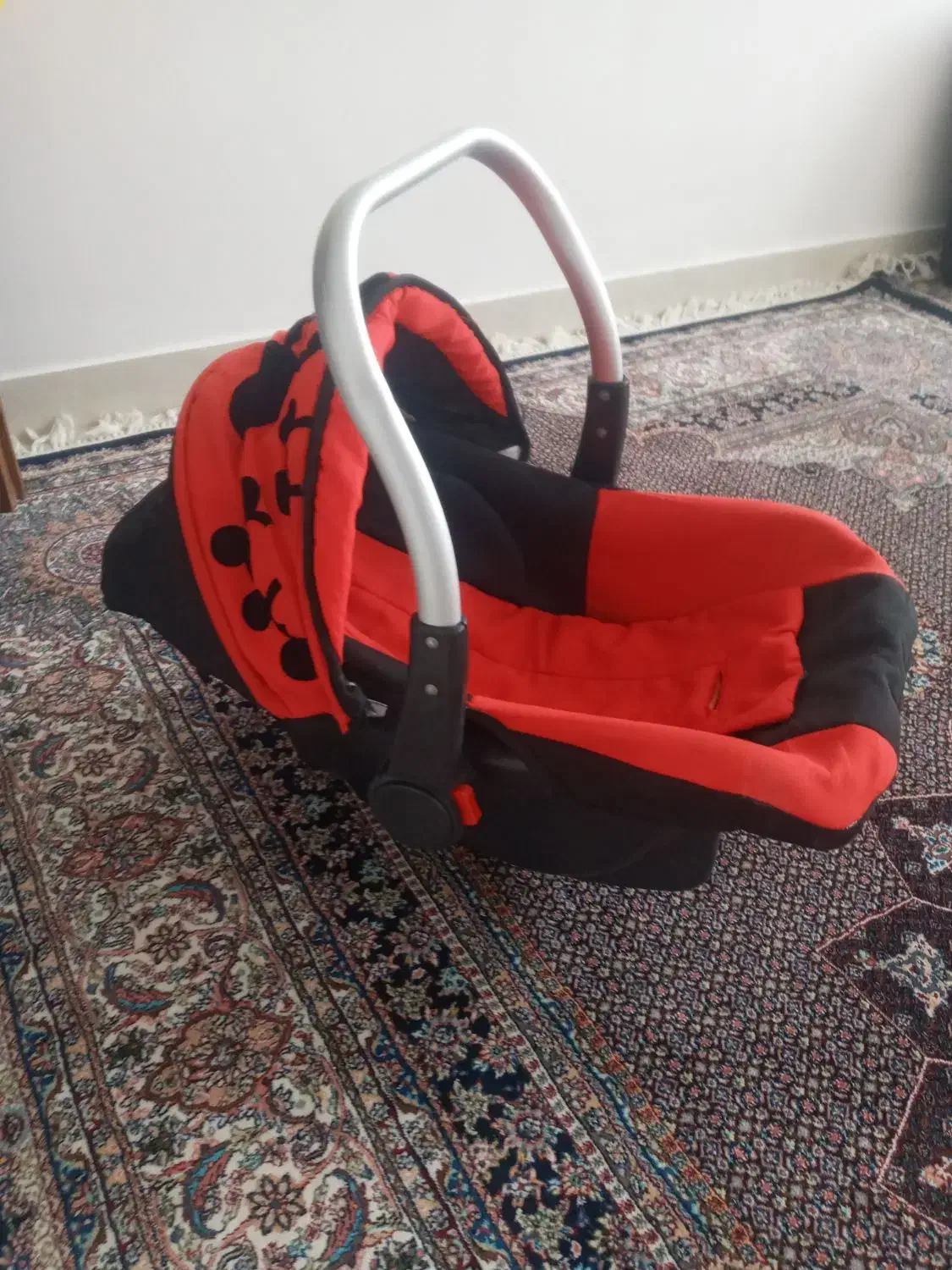 گهواره وکریر کودک|اسباب و اثاث بچه|ارومیه, |دیوار