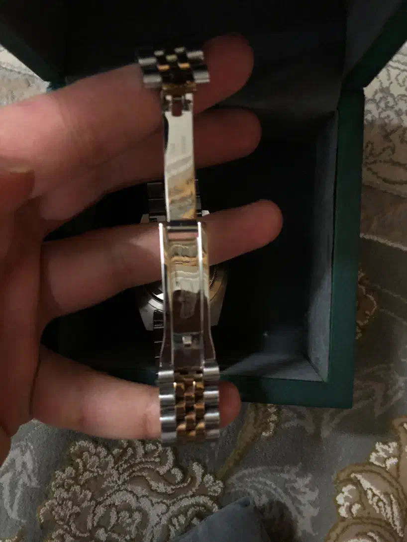 سه تا ساعت زیر قیمت فروش فوری|ساعت|اصفهان, سروستان|دیوار