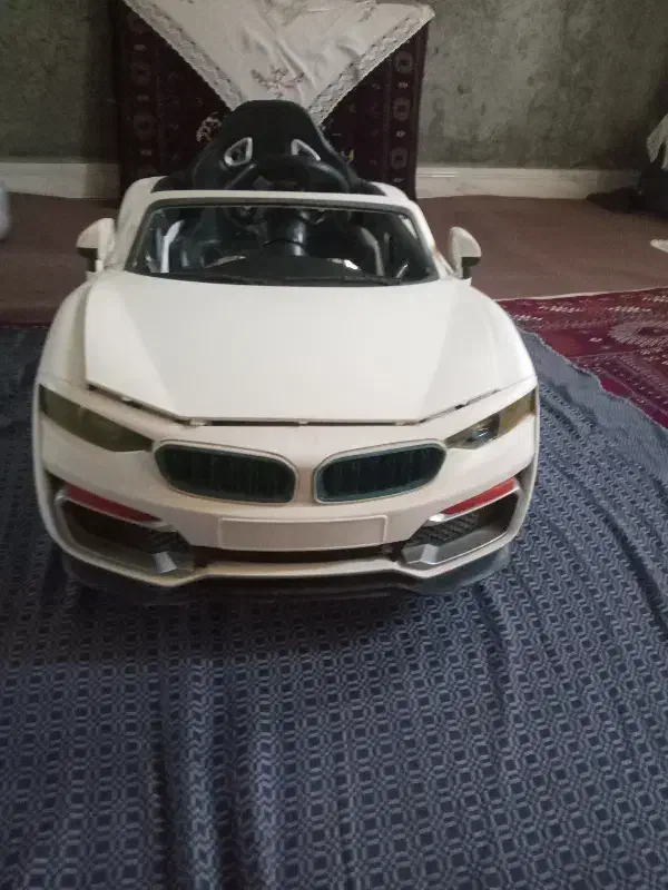 ماشین پورشه برای بچه های دو تا 5 سال|اسباببازی بچه|آق قلا, |دیوار