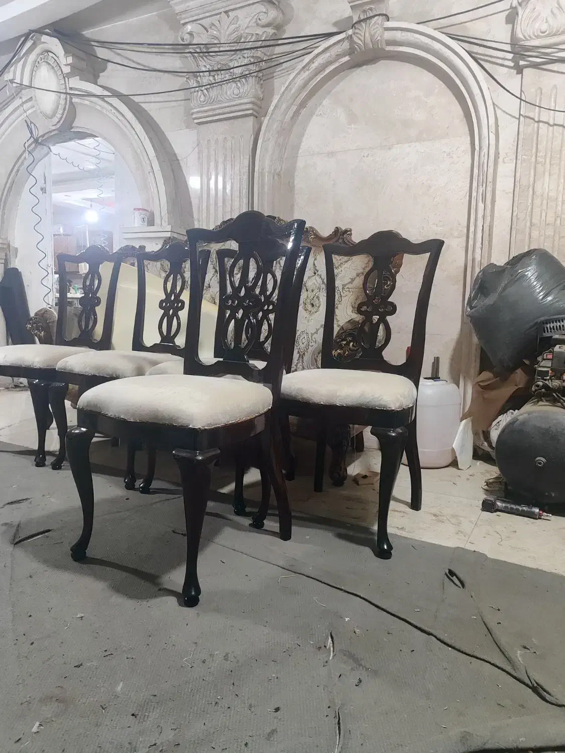 به یک رویکوب وتمام کار مبل نیازمندیم وخیاط مبلی|استخدام صنعتی، فنی، مهندسی|تهران, شهرک نفت|دیوار