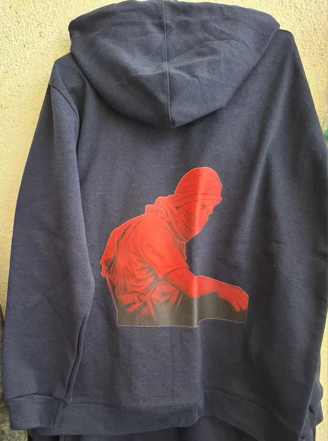 هودی نو|لباس|بیرجند, |دیوار