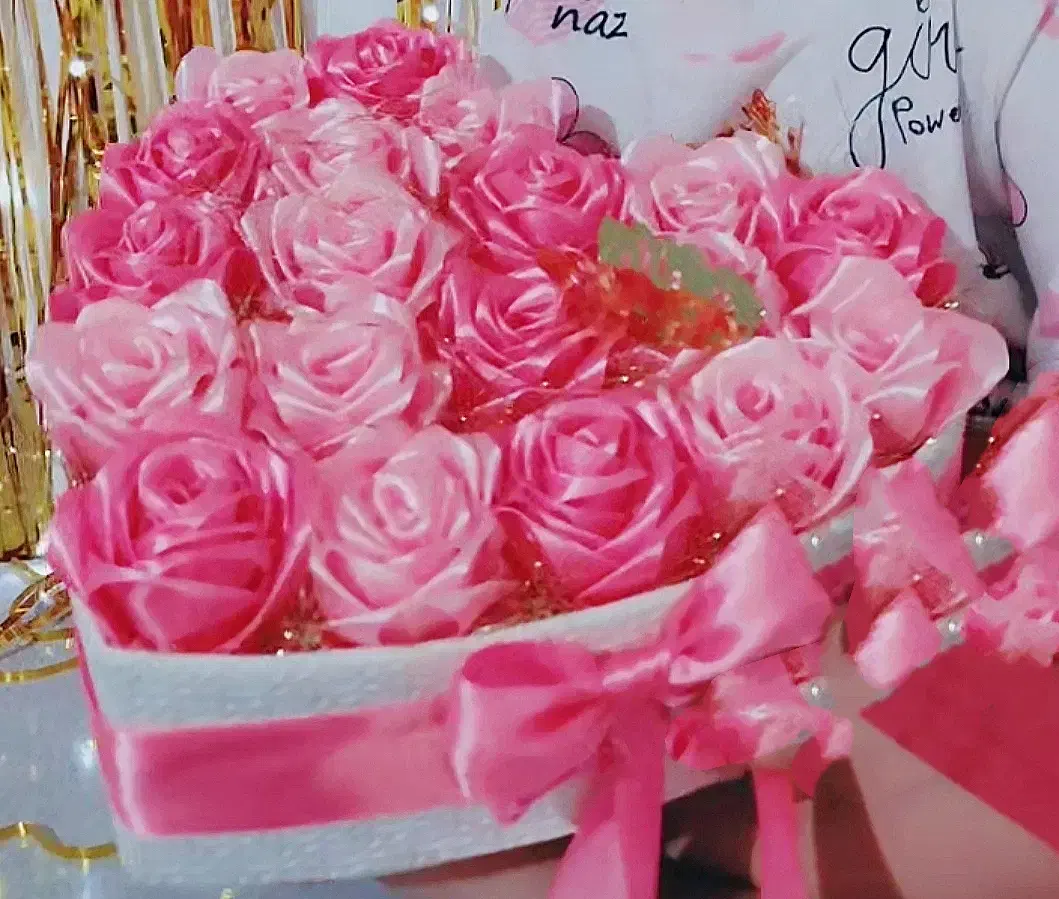 دسته گل هدیه|گل مصنوعی|کرمانشاه, |دیوار