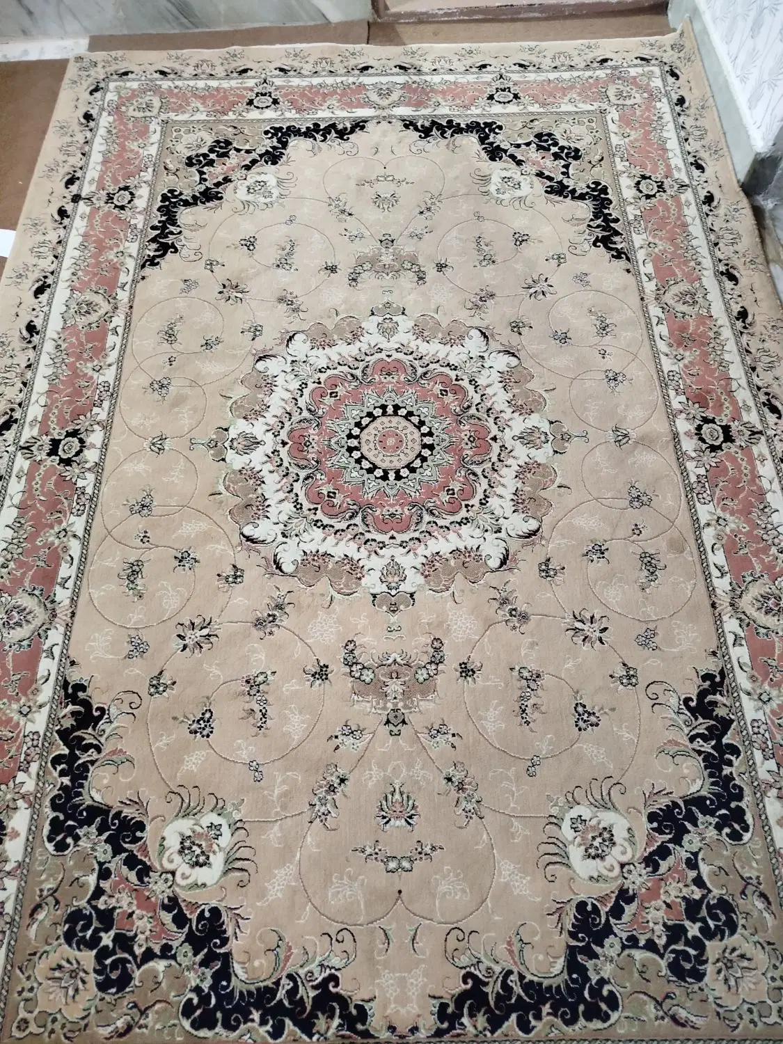 فروش فرش|فرش|گلپایگان, |دیوار