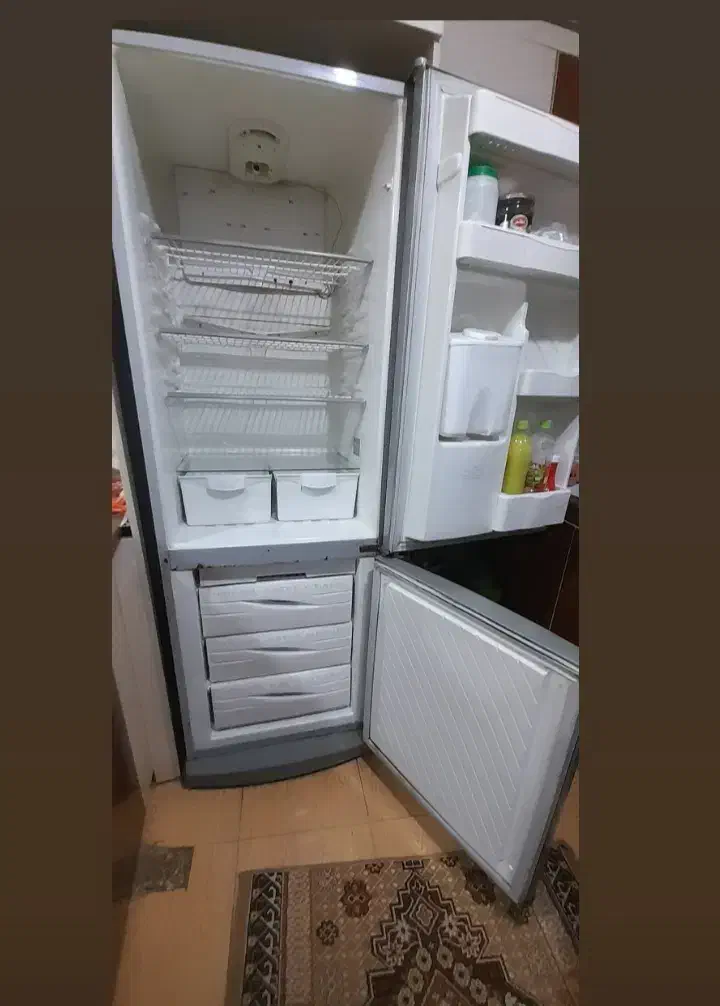 یخچال فریزر هیمالیا 6 میلیون 500هزارتومن|یخچال و فریزر|رشت, دیانتی|دیوار