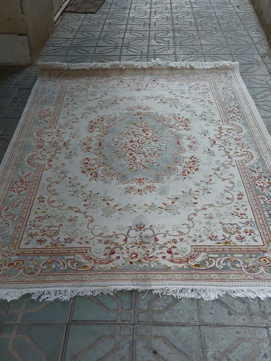 جفت شش متری کارکرده ولی خیلی تمیز|فرش|مرند, |دیوار