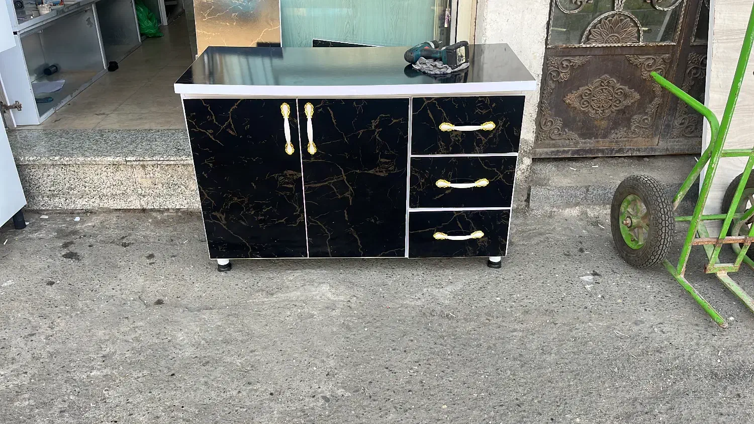 کابینت فلزی با درب های ملامین|مصالح و تجهیزات ساختمان|رشت, قاسمیه|دیوار