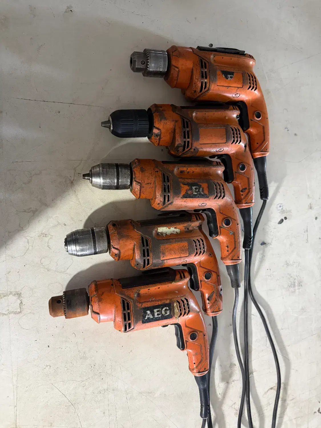 دلر AGE|ابزارآلات|محمدشهر, شهرک صنعتی زیبادشت|دیوار