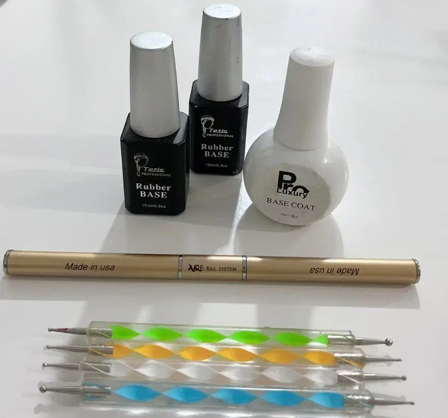 قلم پلی ژل/بیس کات/رابر|آرایشی، بهداشتی، درمانی|رشت, پیرسرا|دیوار