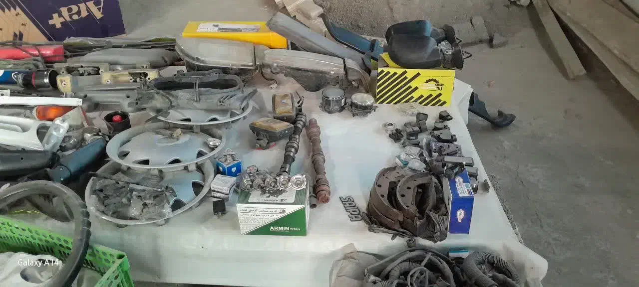 لوازم ماشین پراید و پژو و ال۹۰|قطعات یدکی و لوازم جانبی|مشهد, پنجتن|دیوار