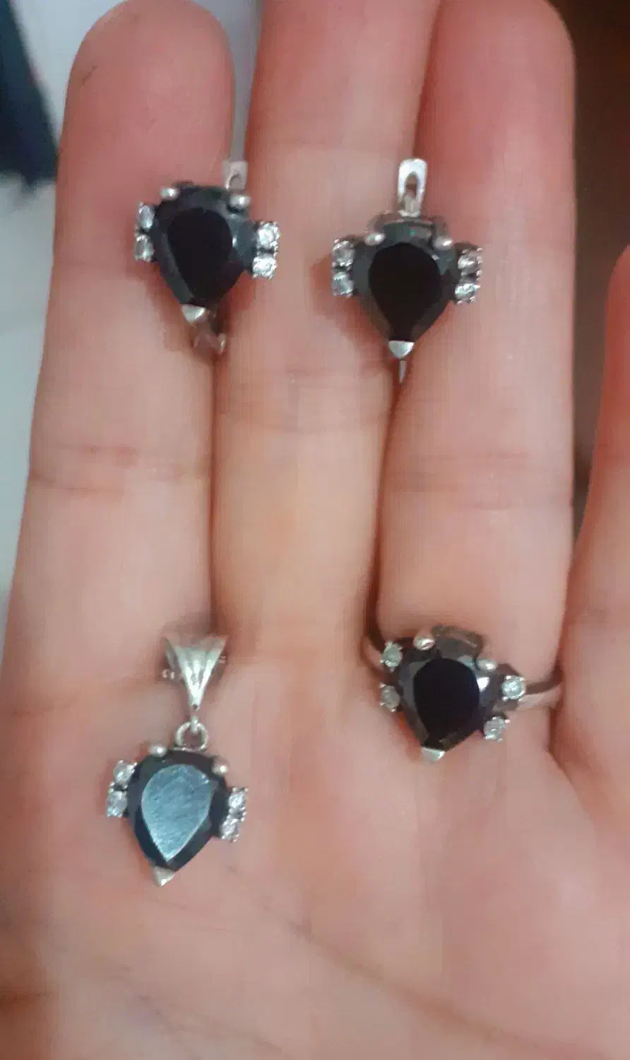 نیم ستهای نقره|جواهرات|تبریز, |دیوار