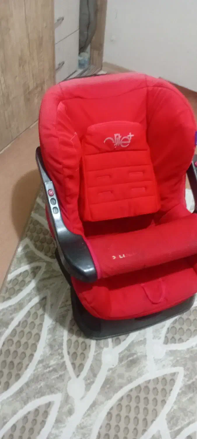 صندلی خودرو کودک دلیجان|تخت و صندلی بچه|چهارباغ, |دیوار