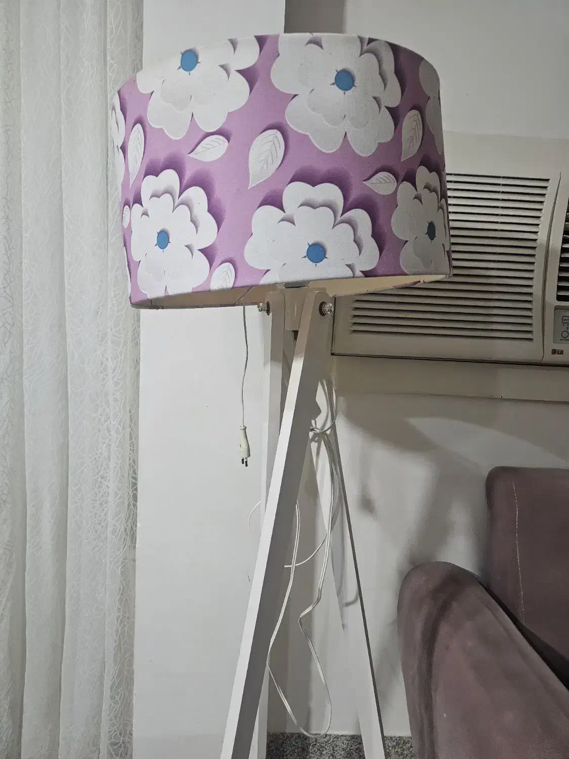 آباژور سالم بدون خرابی|چراغ خواب و آباژور|آزادشهر, |دیوار