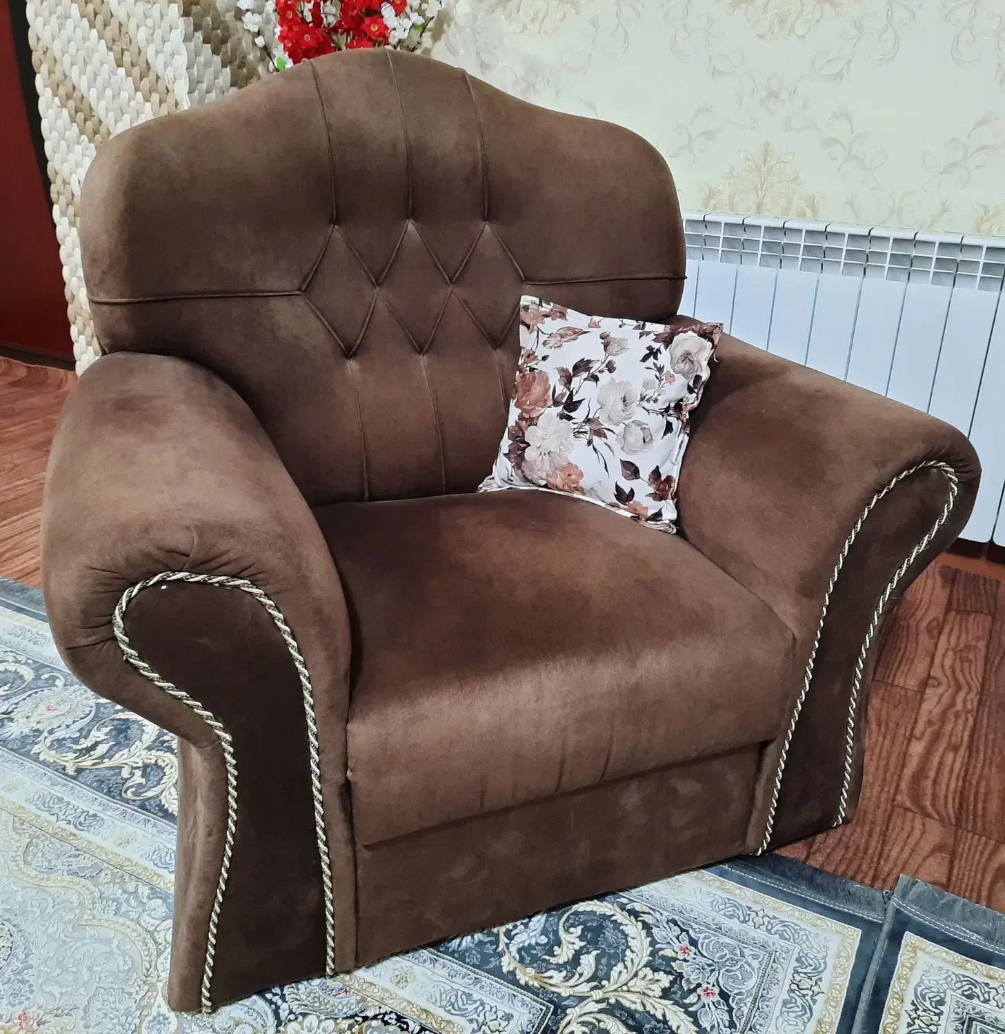 مبل راحتی ۹ نفره|مبلمان خانگی و میز عسلی|قائم‌شهر, |دیوار