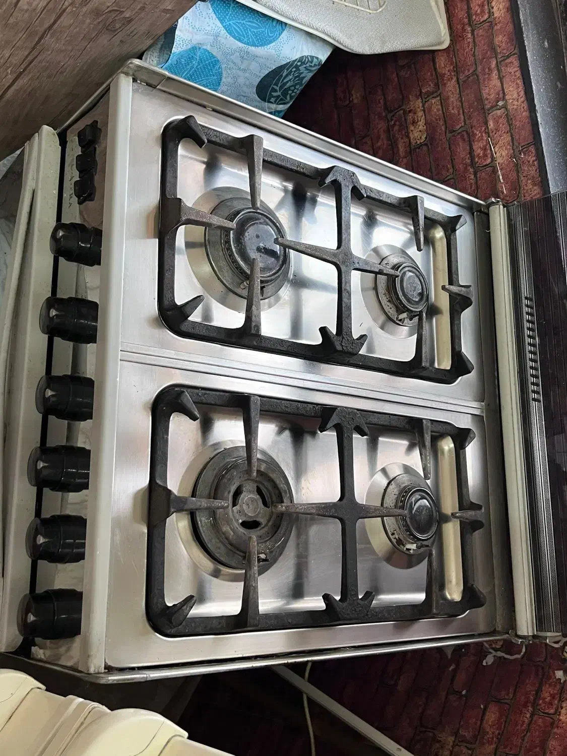 اجاق گاز فردار لوفرا ۴شعله|اجاق گاز و لوازم برقی پختوپز|شهریار, شهرک بهاران (ویره)|دیوار