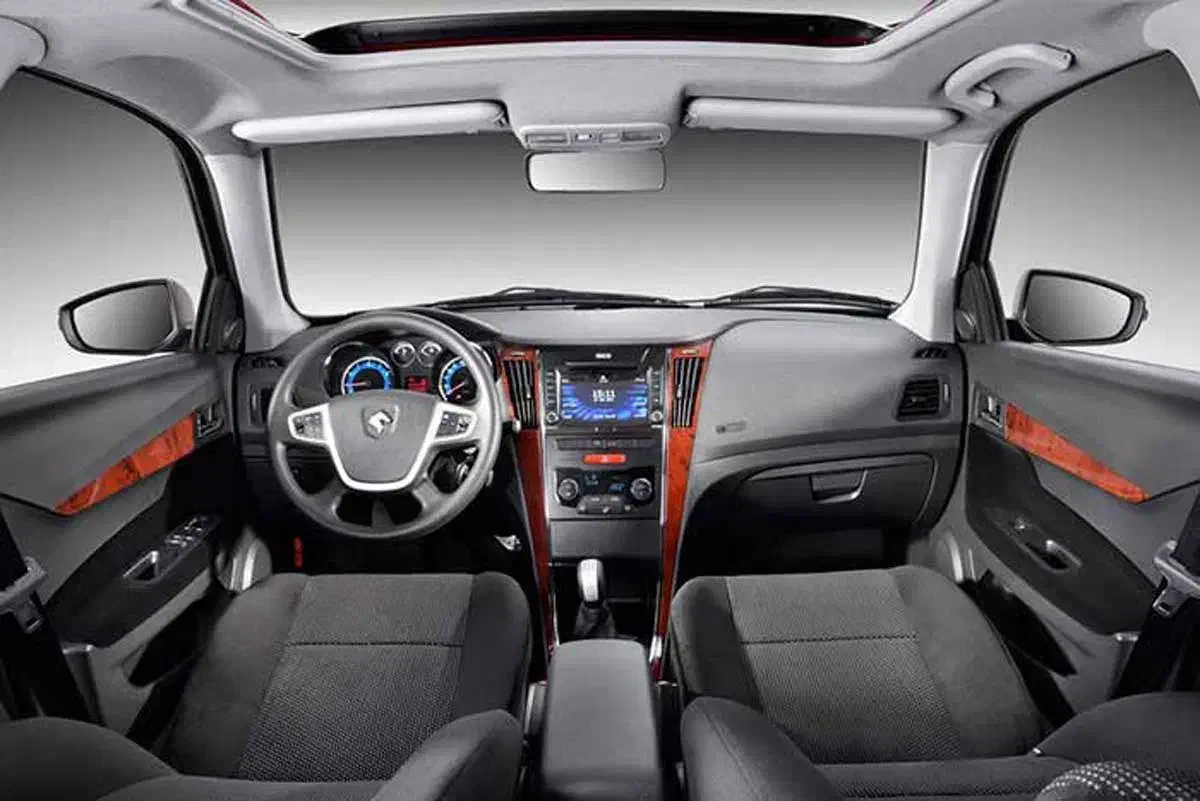 دنا پلاس 6دنده دستی توربو سانروف دار|خودرو سواری و وانت|ایلام, |دیوار