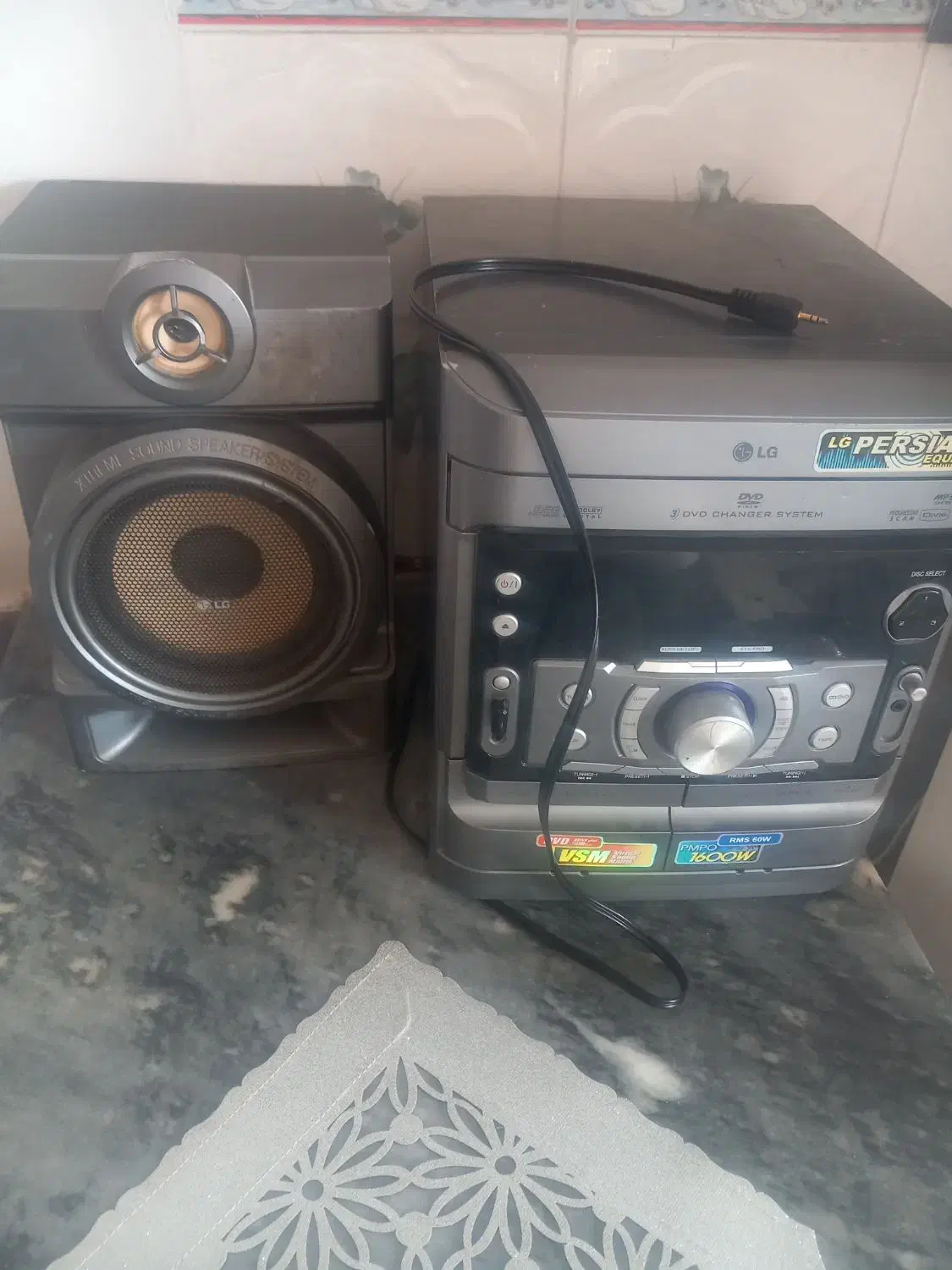 ضبط باند الجی سالم و بلند گو ماشین|سیستم صوتی خانگی|تربتحیدریه, ترمینال|دیوار