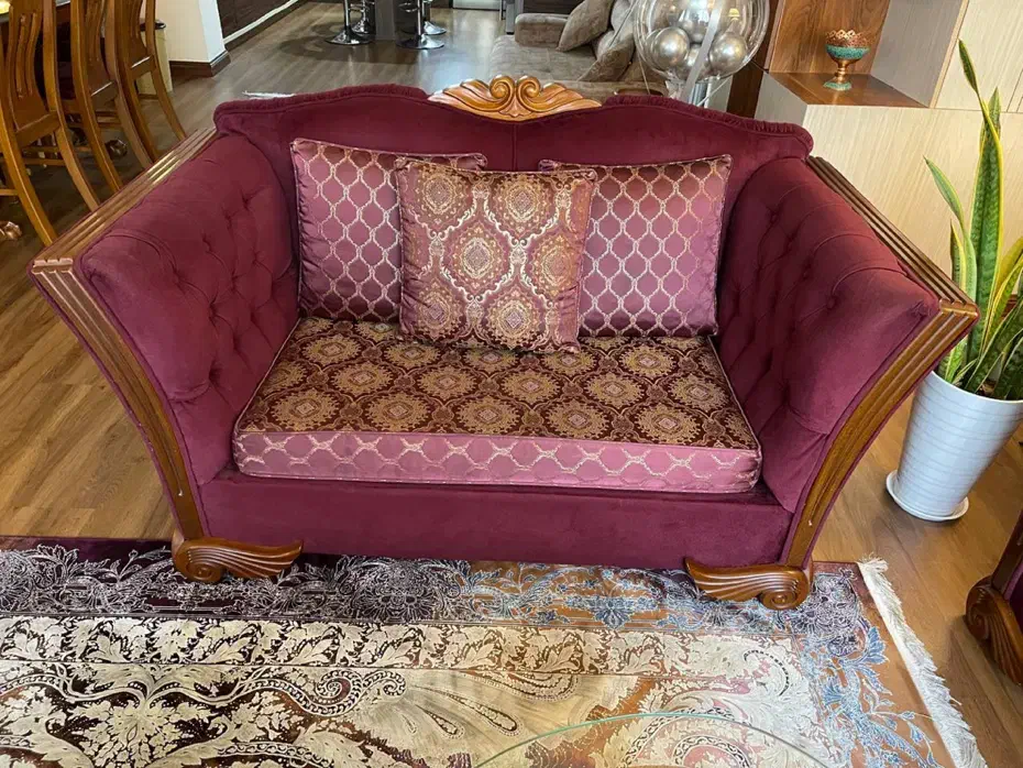 مبل هفت نفره|مبلمان خانگی و میز عسلی|لاهیجان, کوی خزر|دیوار