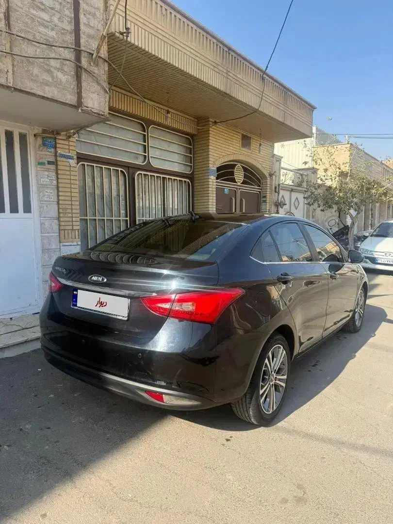 اریزو ۵|خودرو سواری و وانت|قم, سراجه (۱۵ خرداد)|دیوار