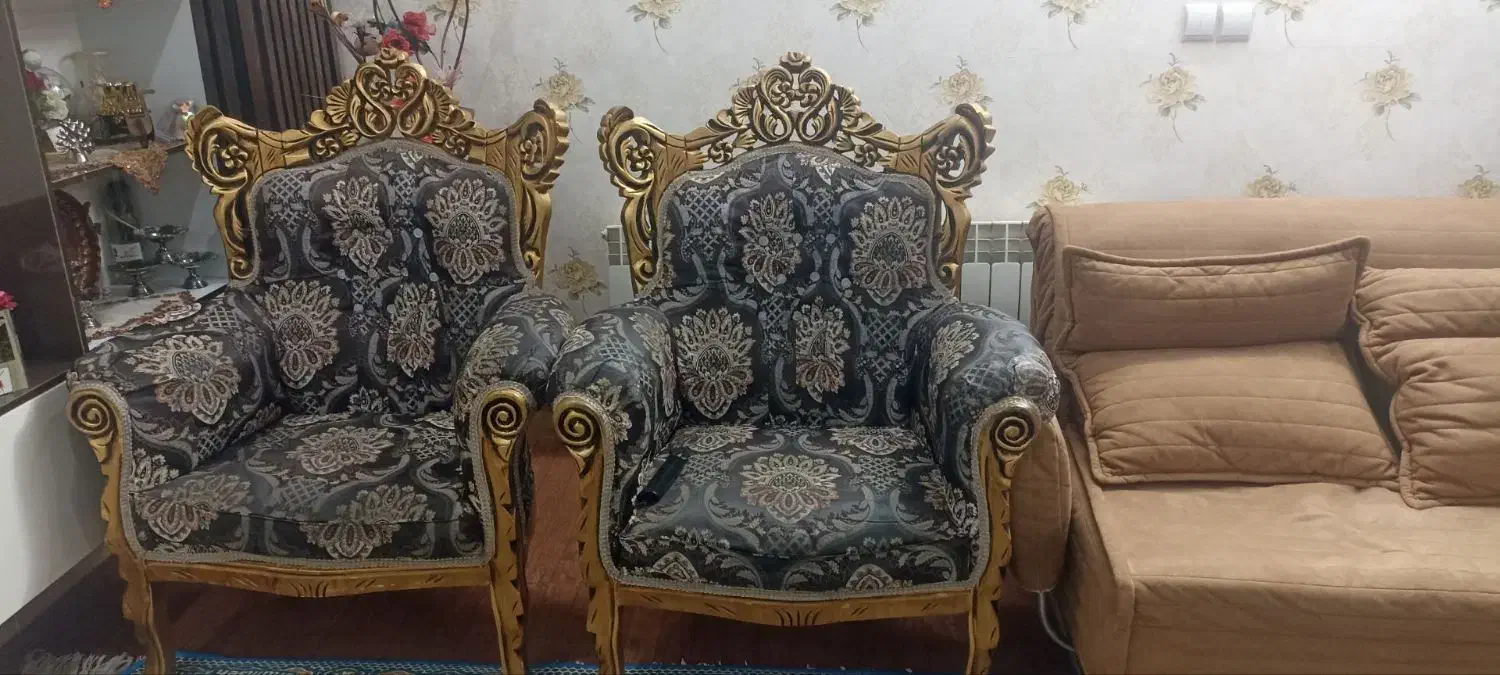 سلطنتی|مبلمان خانگی و میز عسلی|سمنان, |دیوار