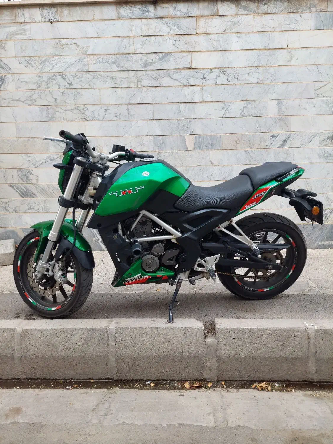 بنلی ۲۵۰ تک مدل ۹۵|موتورسیکلت|قزوین, |دیوار