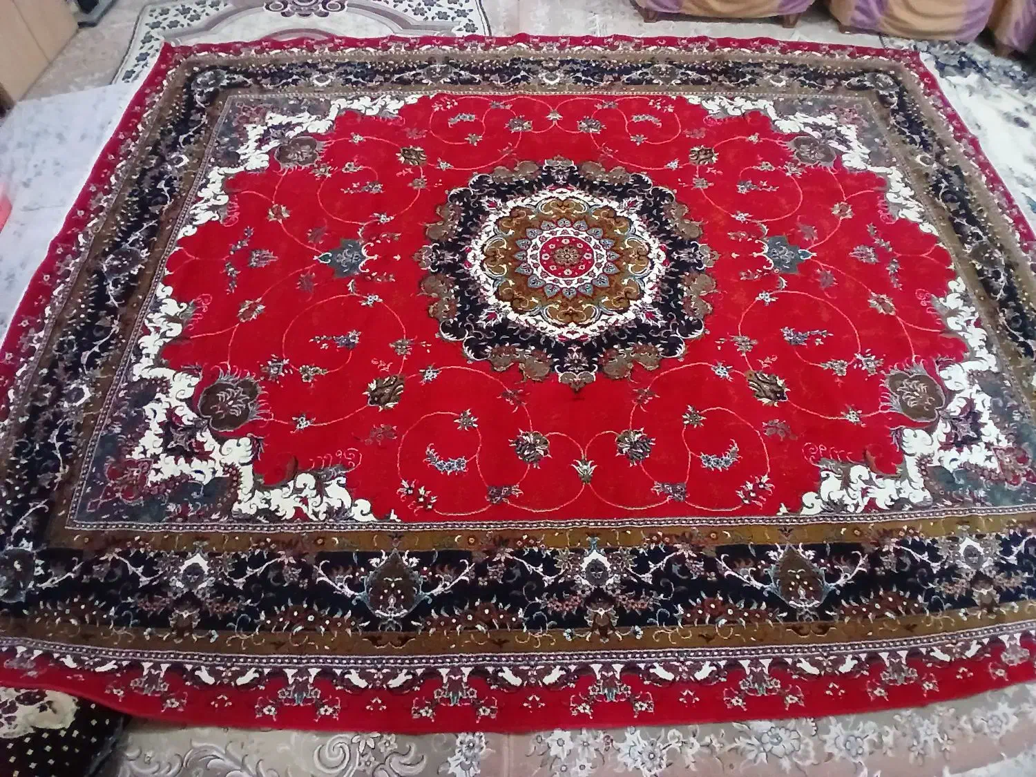 فرش فروشی|فرش|نیشابور, ریوند|دیوار