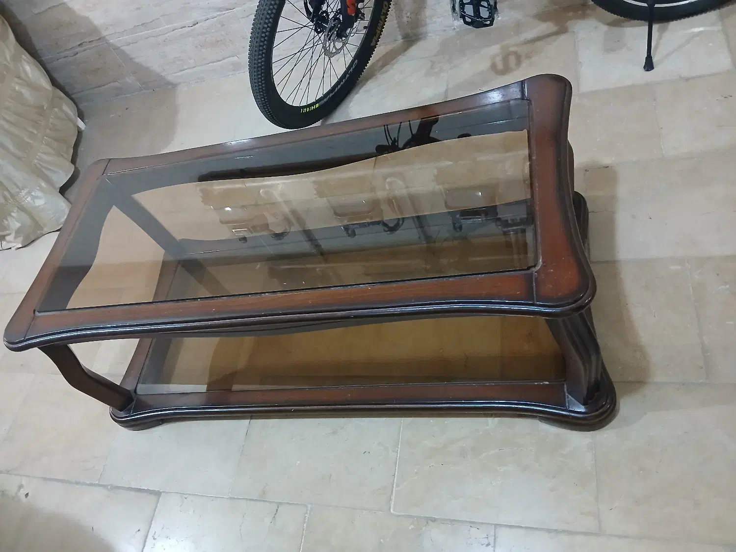 میز شیشه ای چوبی جلو مبلی|مبلمان خانگی و میز عسلی|اردبیل, |دیوار