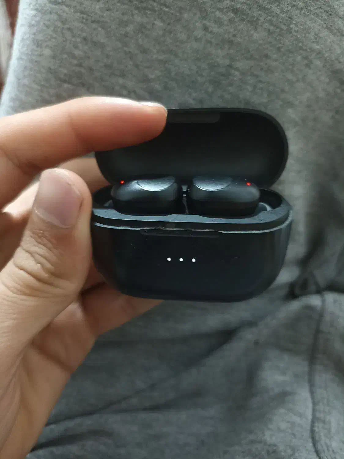 2تا ایرپاد و ساََعت با کارتون و ضمانت تست حضوری|لوازم جانبی موبایل و تبلت|کرمان, |دیوار