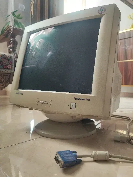 مانیتور سامسونگ سالم|قطعات و لوازم جانبی رایانه|کرمان, |دیوار