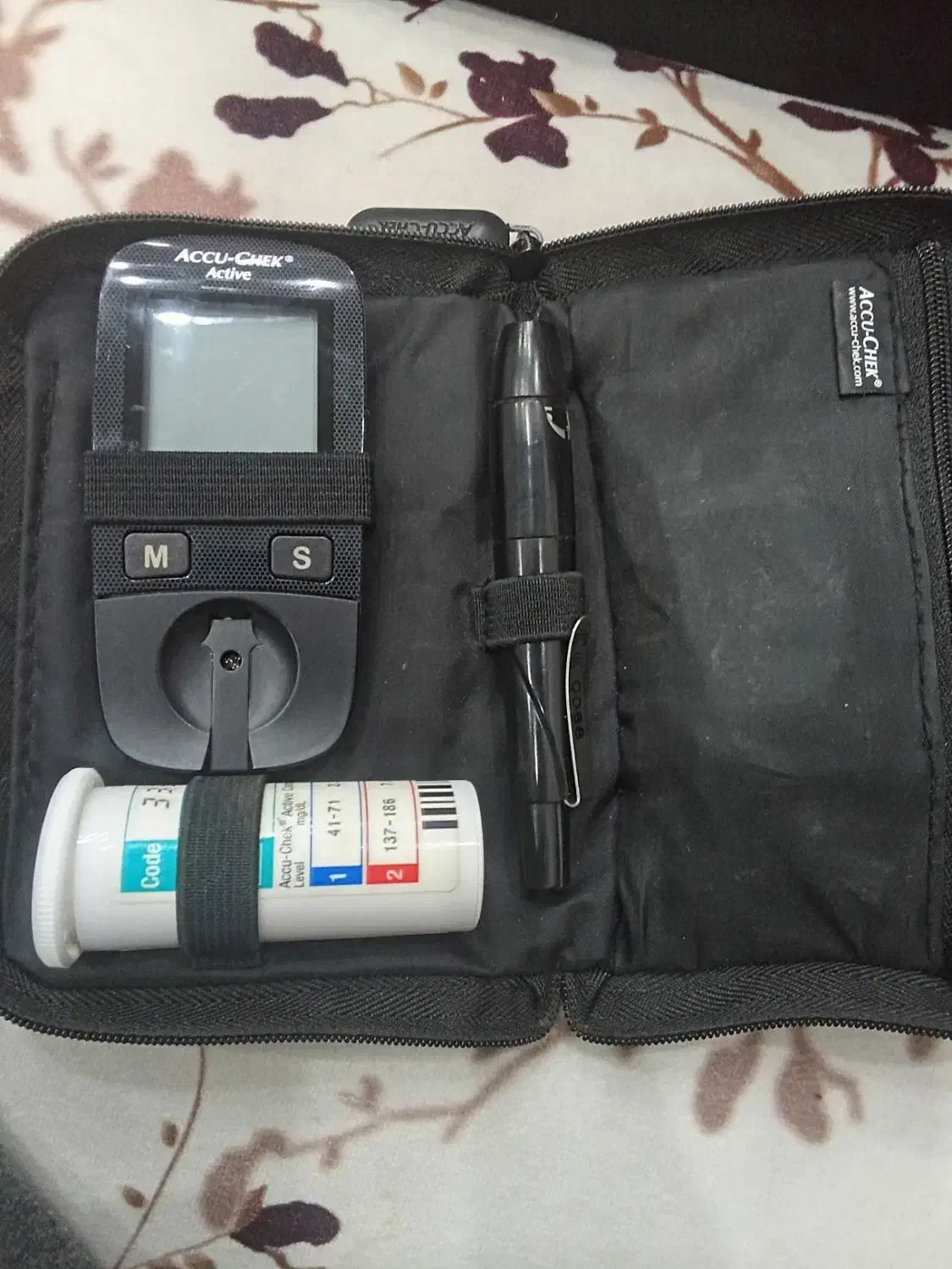 دستگاه تست قندخون accu.chek|آرایشی، بهداشتی، درمانی|قزوین, |دیوار