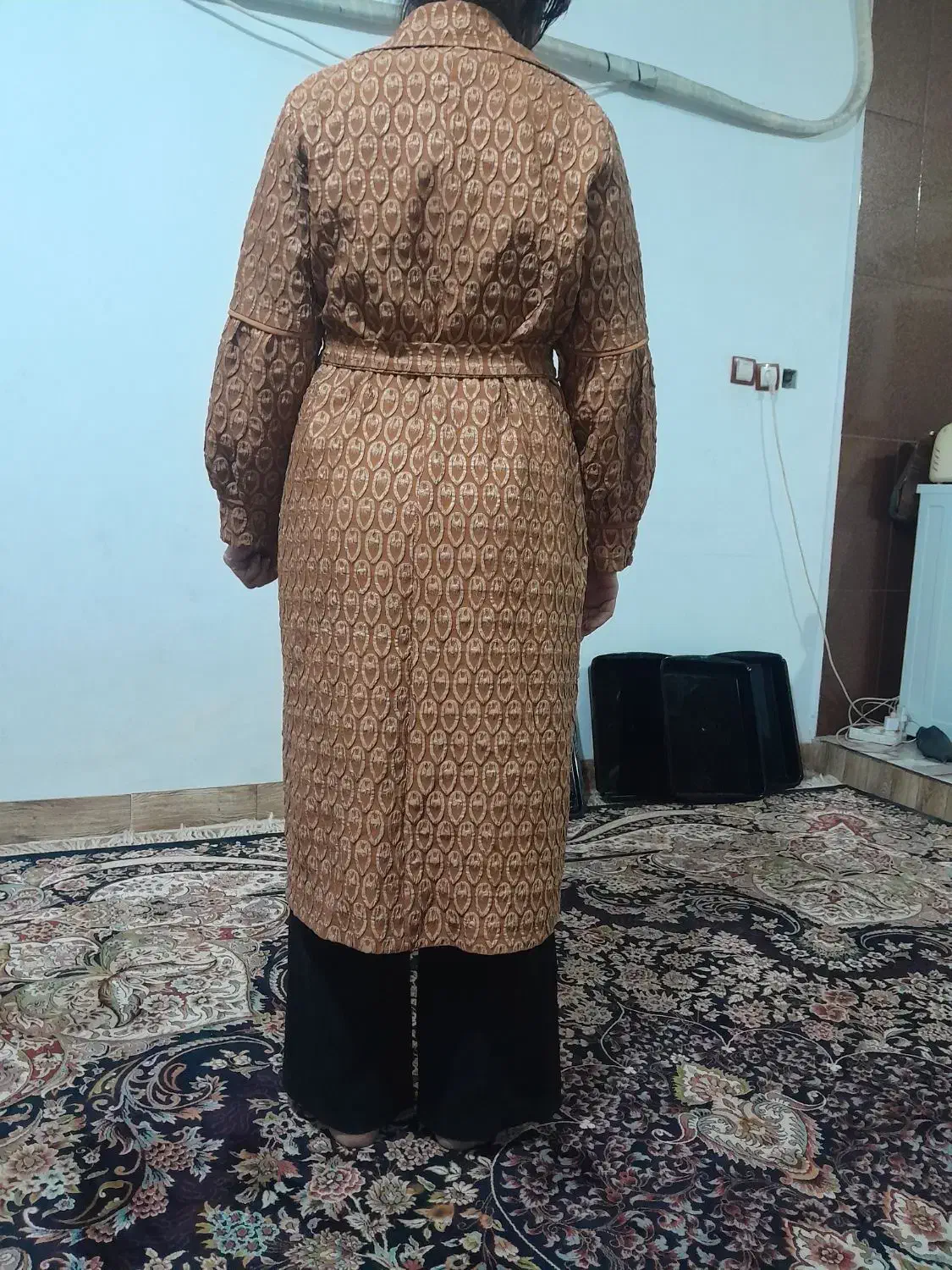 مانتو|لباس|پاکدشت, پاکدشت (مامازند)|دیوار