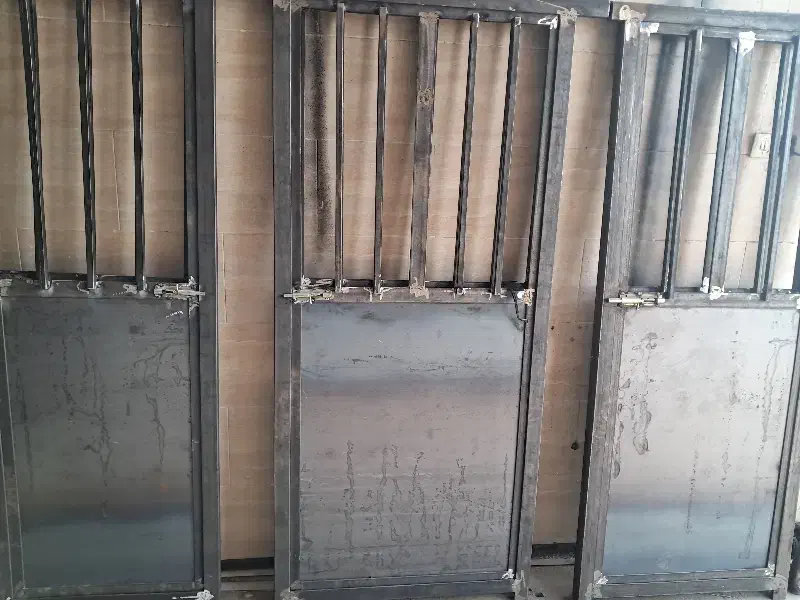 انواع درب آکاردئونی چوبی آهنی دوجداره|عمدهفروشی|محمدیه-قزوین, |دیوار