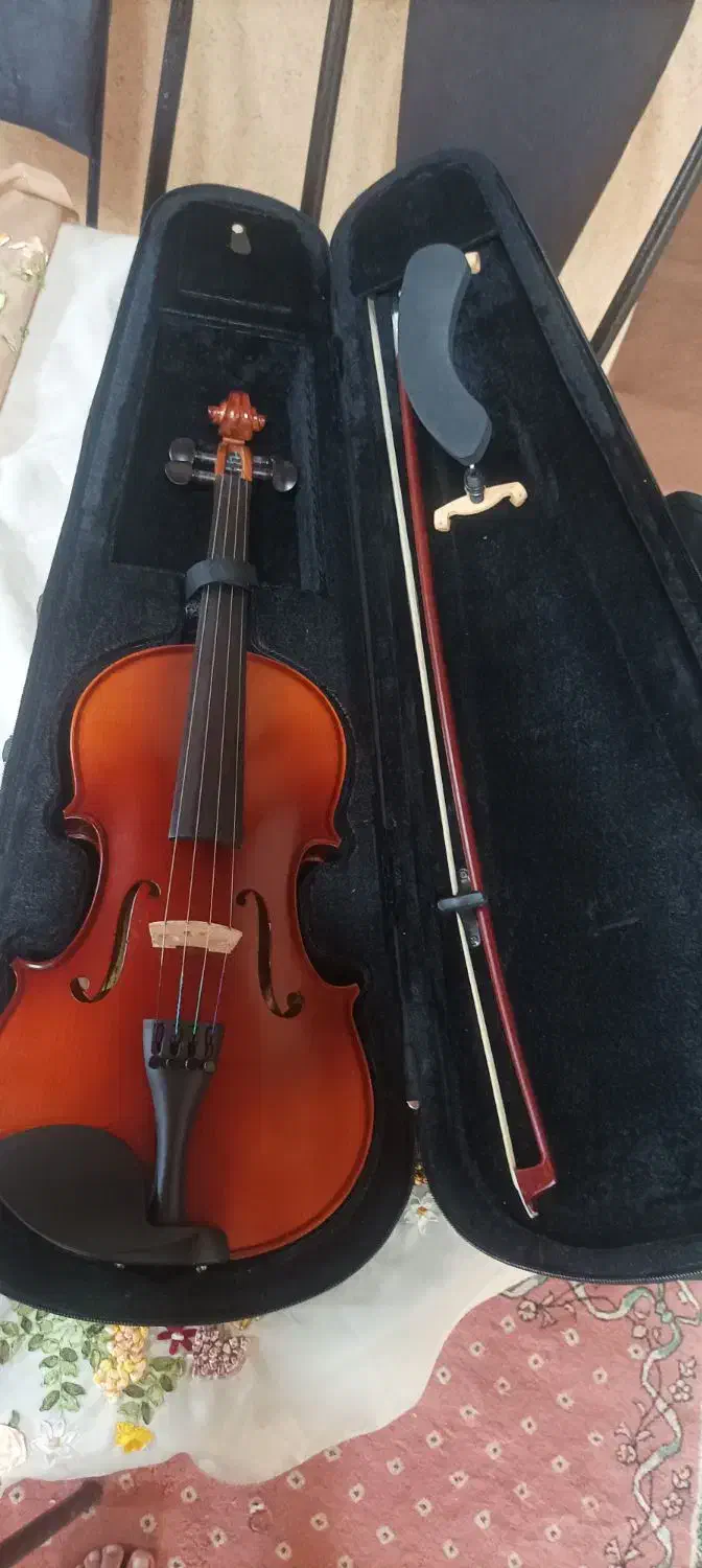 ویالون|ویولن|رشت, چله خانه|دیوار