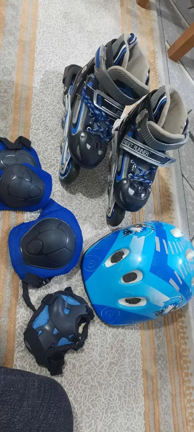 کفش اسکیت در حد نو|دوچرخه، اسکیت، اسکوتر|نهاوند, |دیوار