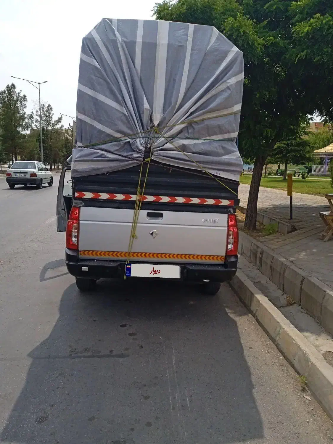 وانت آریسان 2 مدل 402 آمادقراد شرکتهای|خودرو سواری و وانت|محمدیه-قزوین, |دیوار