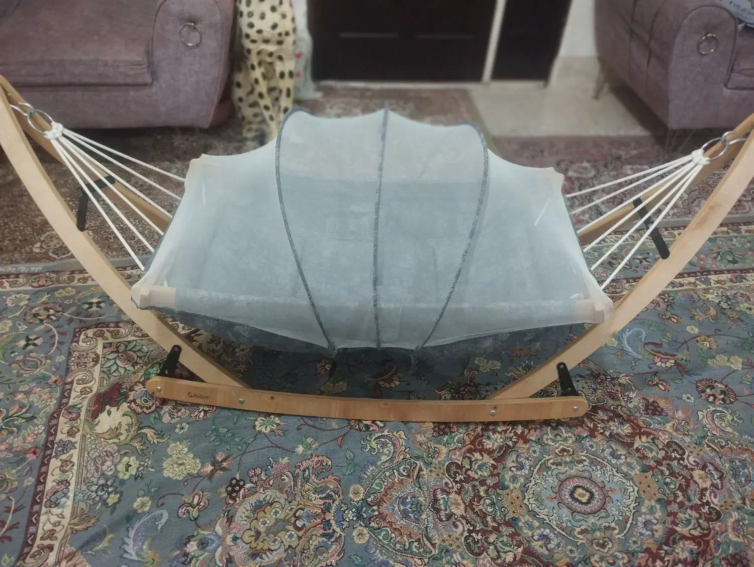 ننو نوزاد|تخت و سرویس خواب|کاشان, راوند|دیوار