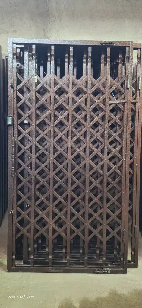 درب حفاظ کشویی ریلی آکاردیونی نصب در تهران خلازیر|مصالح و تجهیزات ساختمان|تهران, شهرک ابوذر|دیوار